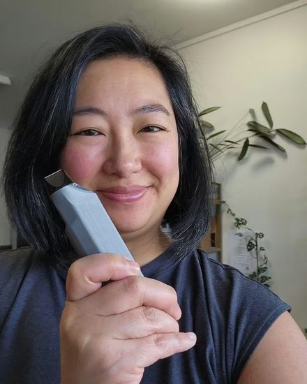 A yourTMJ Pen customer using the Pen
