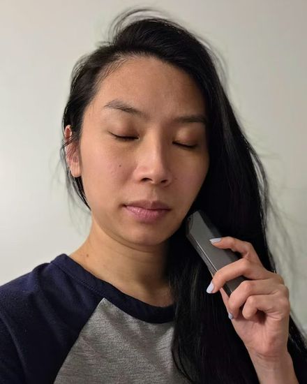 A yourTMJ Pen customer using the Pen